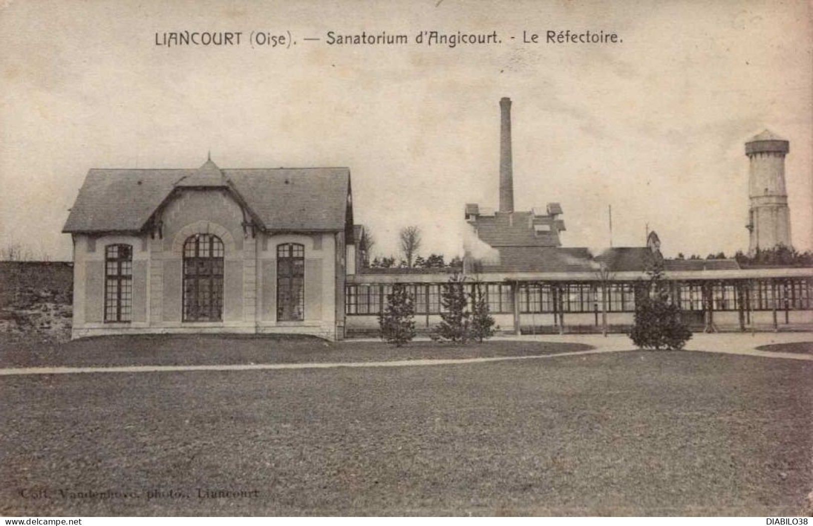 LIANCOURT  ( OISE )    SANATORIUM D ' ANGICOURT . LE REFECTOIRE - Liancourt