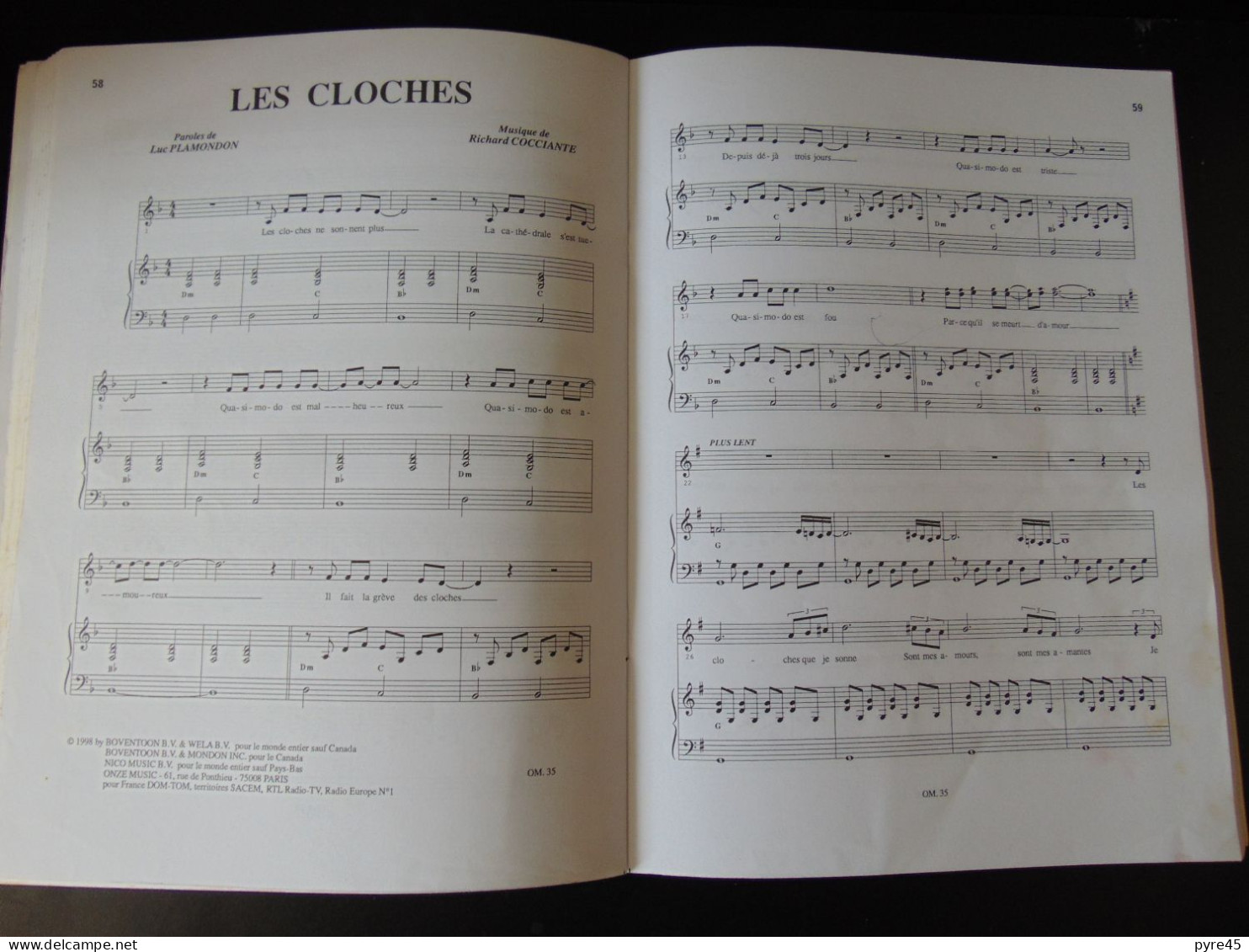 Partition " Notre Dame De Paris " Luc Plamondon, Richard Cocciante, 1998, 110 Pages - Partitions Musicales Anciennes