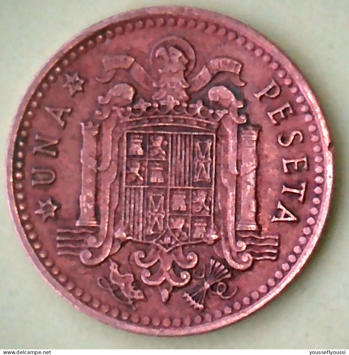 Dos Monedas De Una Peseta De Franco 1966 Con Estrella 19*74 -  Colecciones