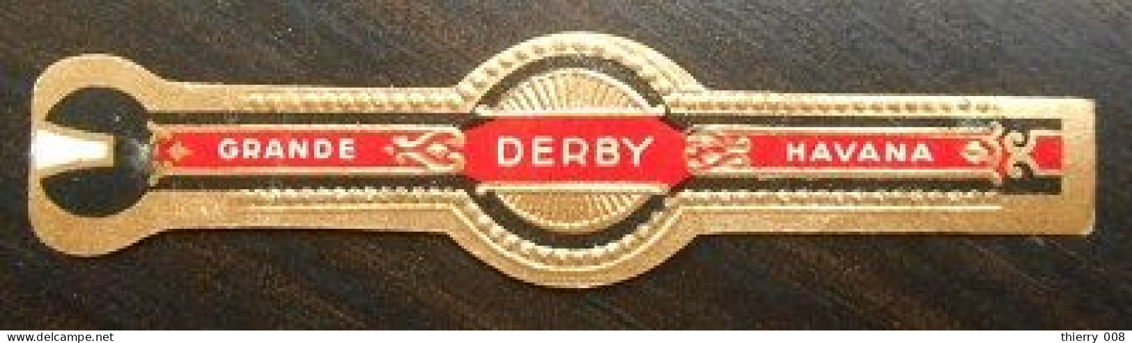 T10 Bague Bagues Cigare Cigares Derby  1 Pièce(s) - Sigarenbandjes