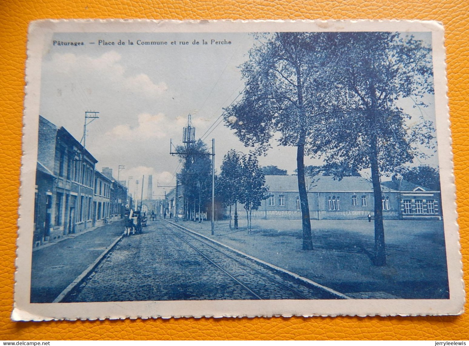 PÂTURAGES  -  Place De La Commune Et Rue De La Perche - Colfontaine