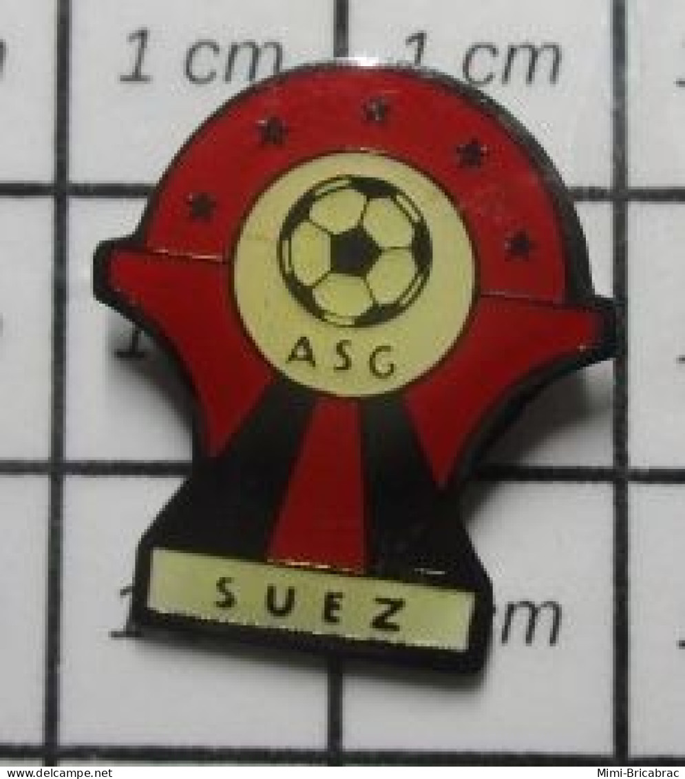 SP13 Pin's Pins / Beau Et Rare / SPORTS / CLUB FOOTBALL ASC SUEZ - Football