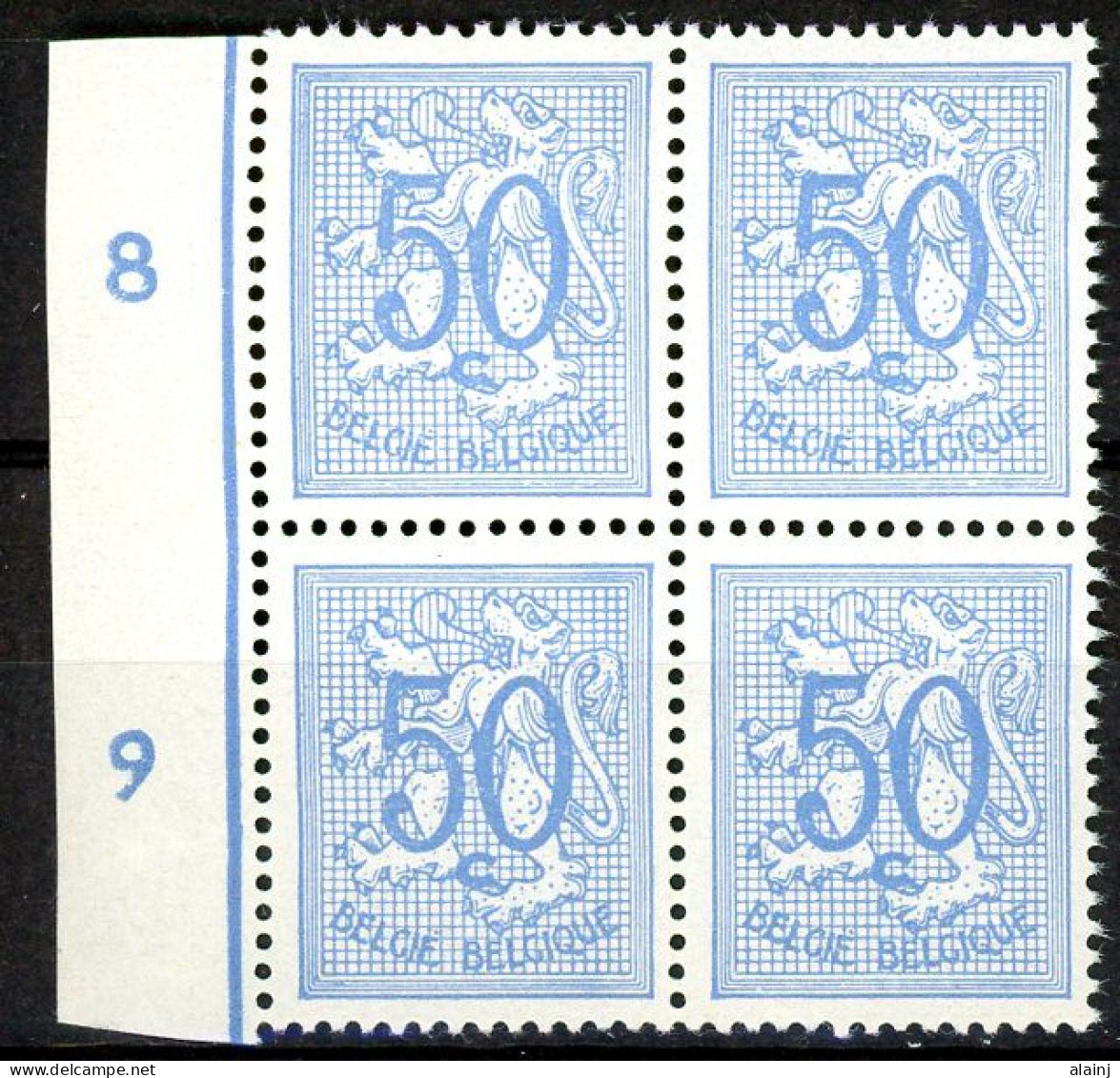 BE    854  XX      ---      MNH  --  Chiffre Sur Lion Héraldique  --  Bloc De 4 Bord De Feuille - 1977-1985 Figure On Lion