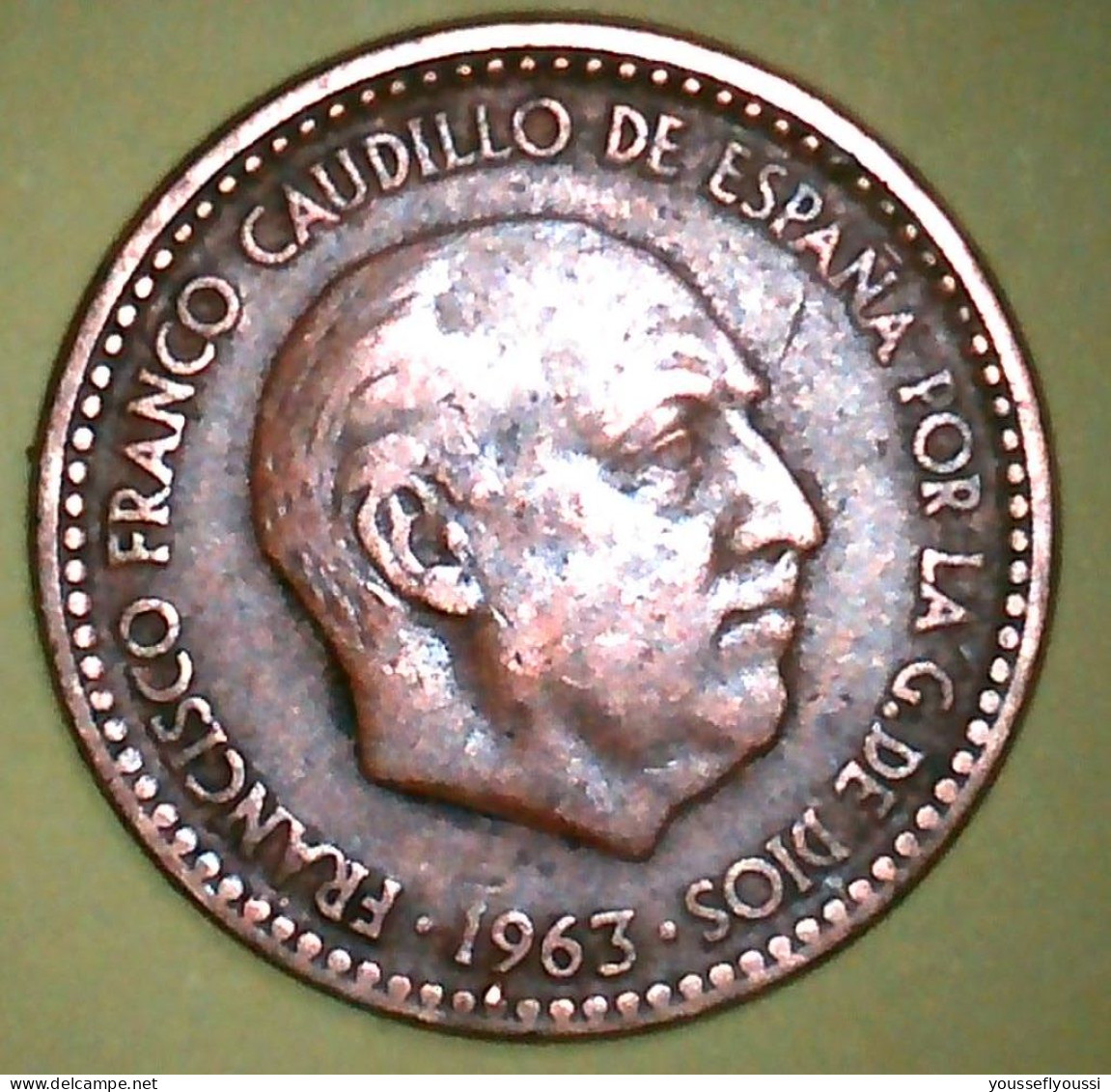 Dos Monedas De Una Peseta De Franco 1963 Con Estrella 19* - Sammlungen
