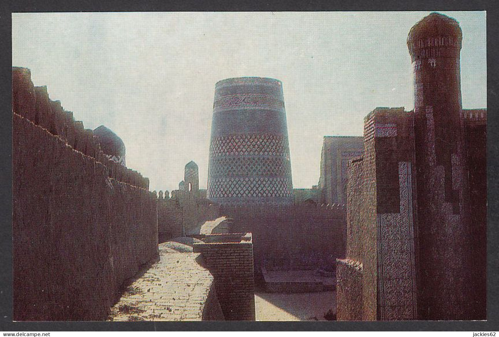 115768/ KHIVA, Xiva, Itchan Kala, Kunya-Ark, Kalta-Minor Minaret  - Uzbekistán