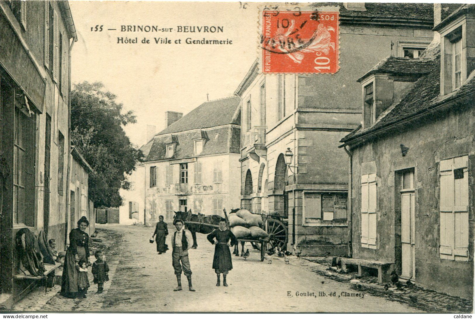 - 58 - NIEVRE - BRINON-SUR-BEUVRON - Hotel De Ville  Et  Gendarmerie - Brinon Sur Beuvron