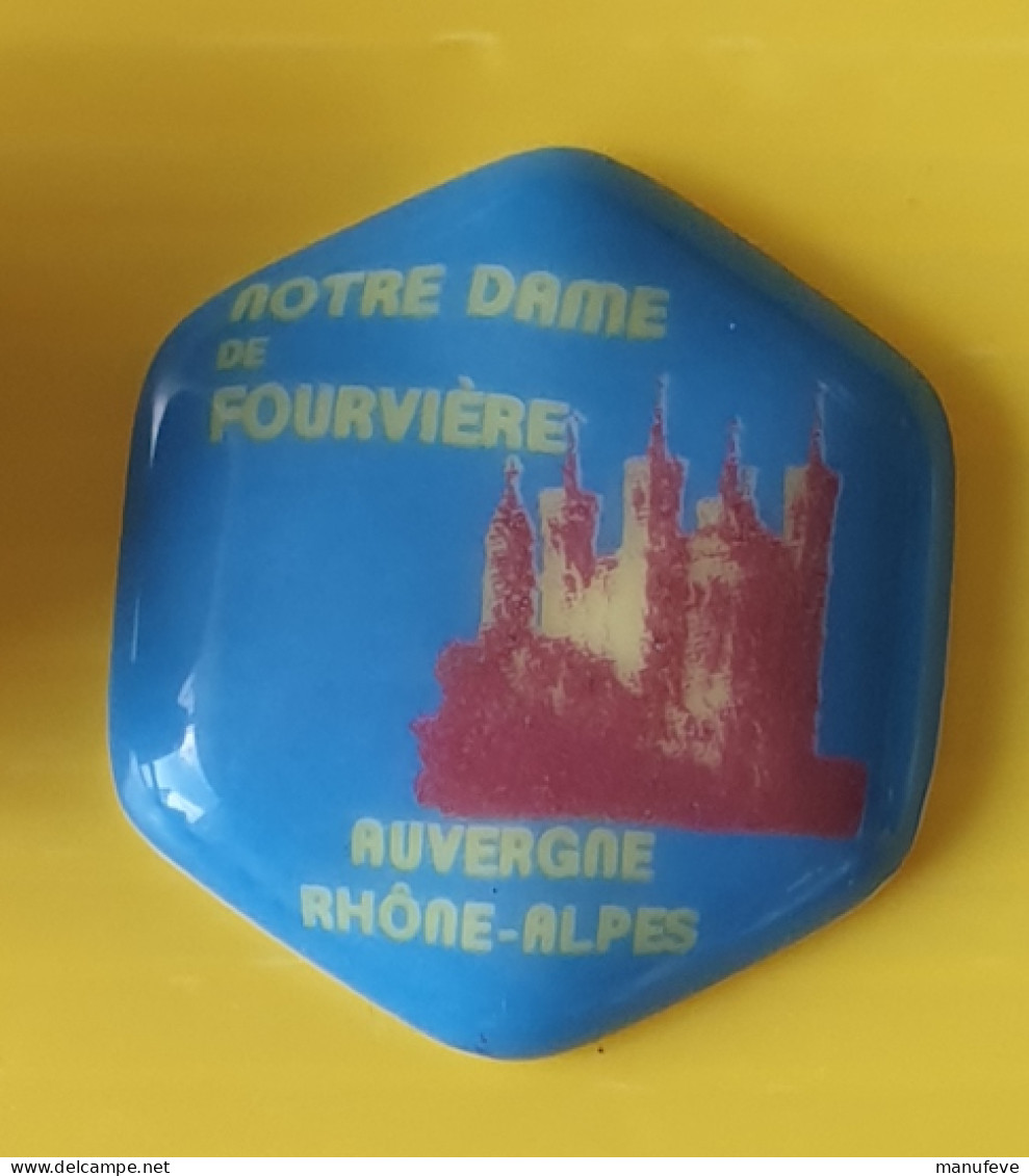 Fève - Artfun - Les 13 Régions De France - Notre Dame De Fourvière   Auvergne Rhône Alpes - Regions