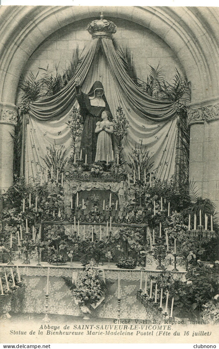 CPA -  SAINT-SAUVEUR-LE-VICOMTE - ABBAYE - STATUE DE MARIE-MADELEINE POSTEL (ETAT PRFAIT) - Saint Sauveur Le Vicomte