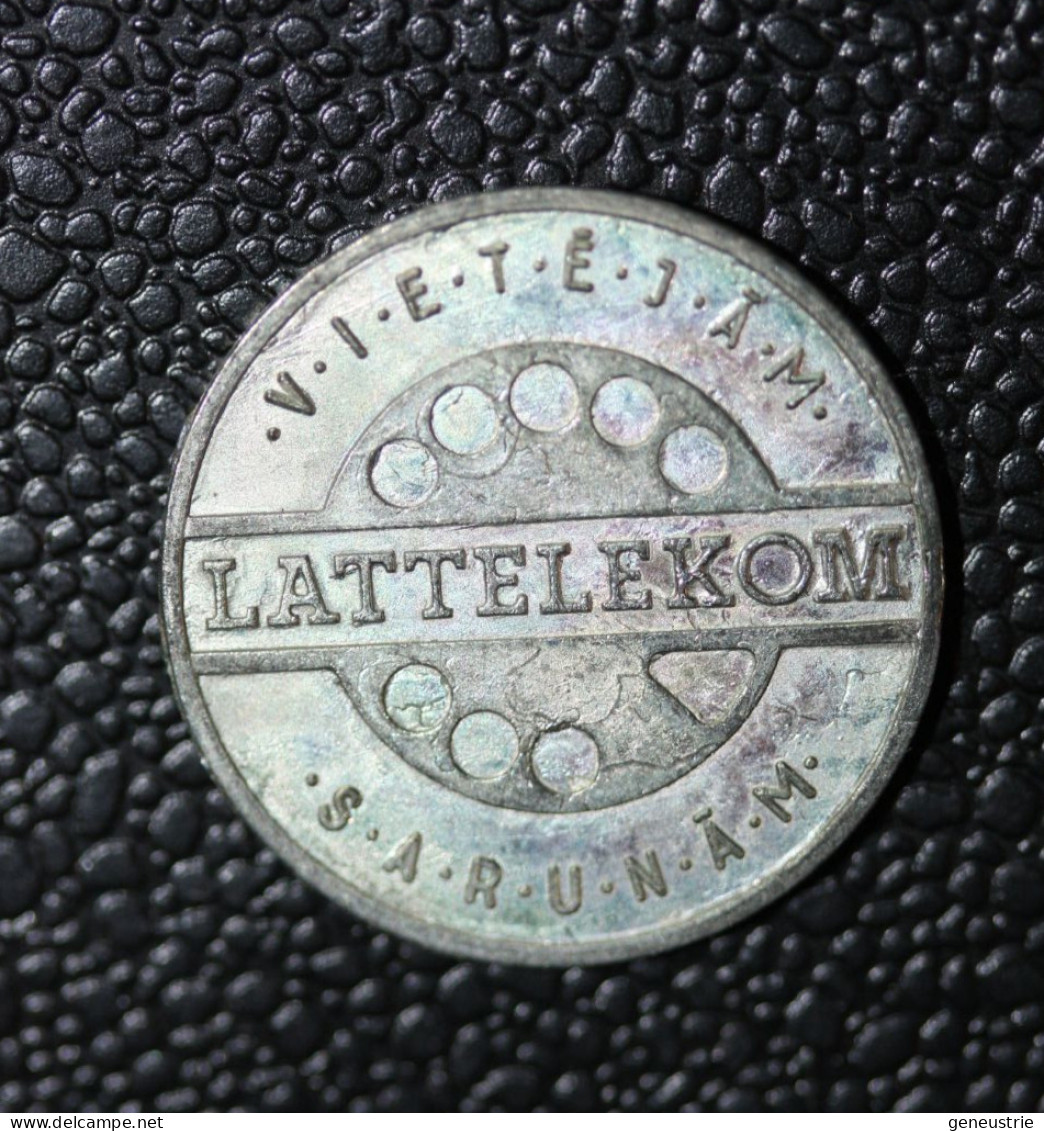 Jeton De Téléphone Zinc Lettonie "Lattelekom" Phone Token - Monétaires / De Nécessité