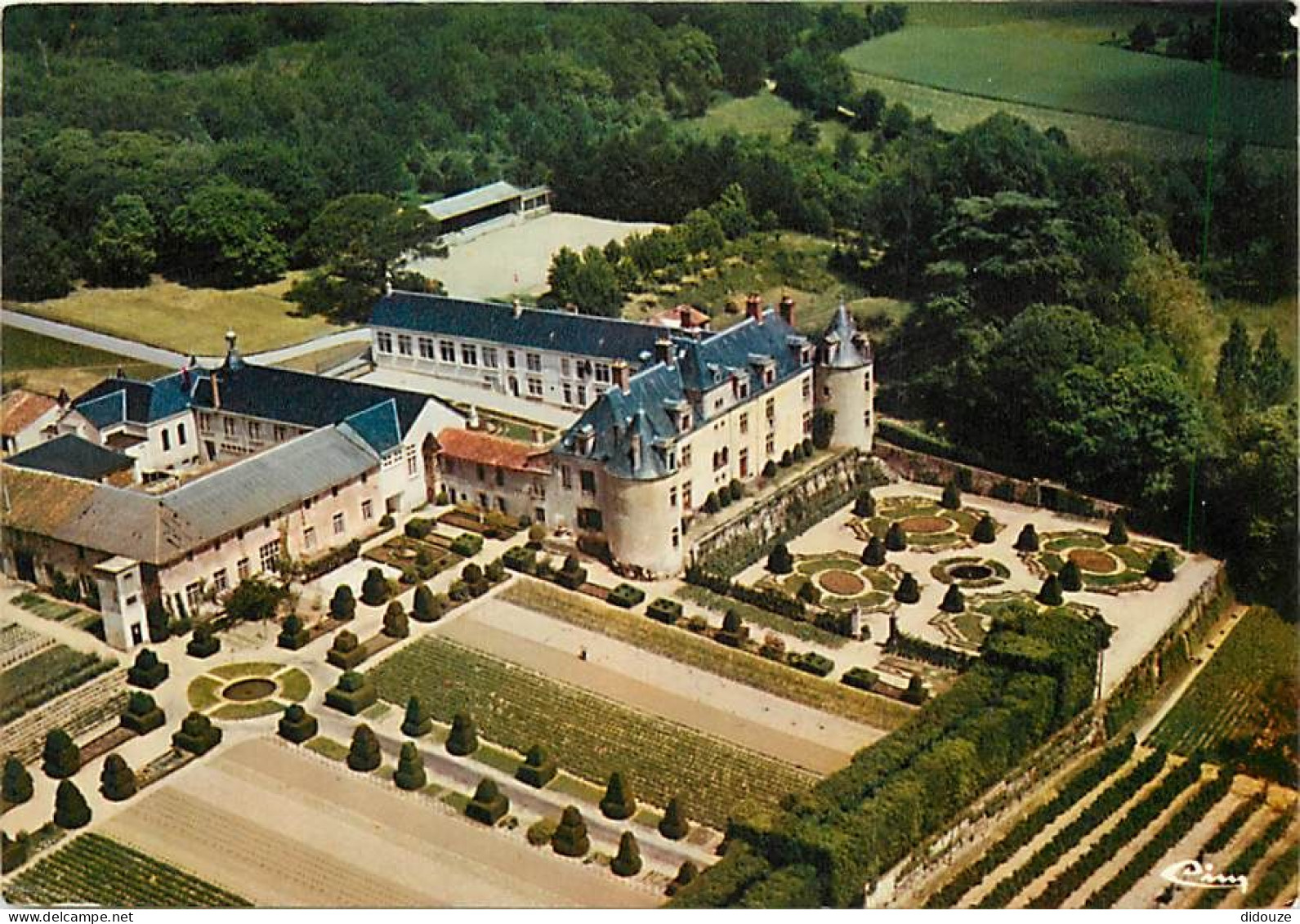 Chateaux - Château De Ardelay Les Herbiers - Vue Aérienne - Vendée - CPM - Carte Neuve - Voir Scans Recto-Verso - Castles