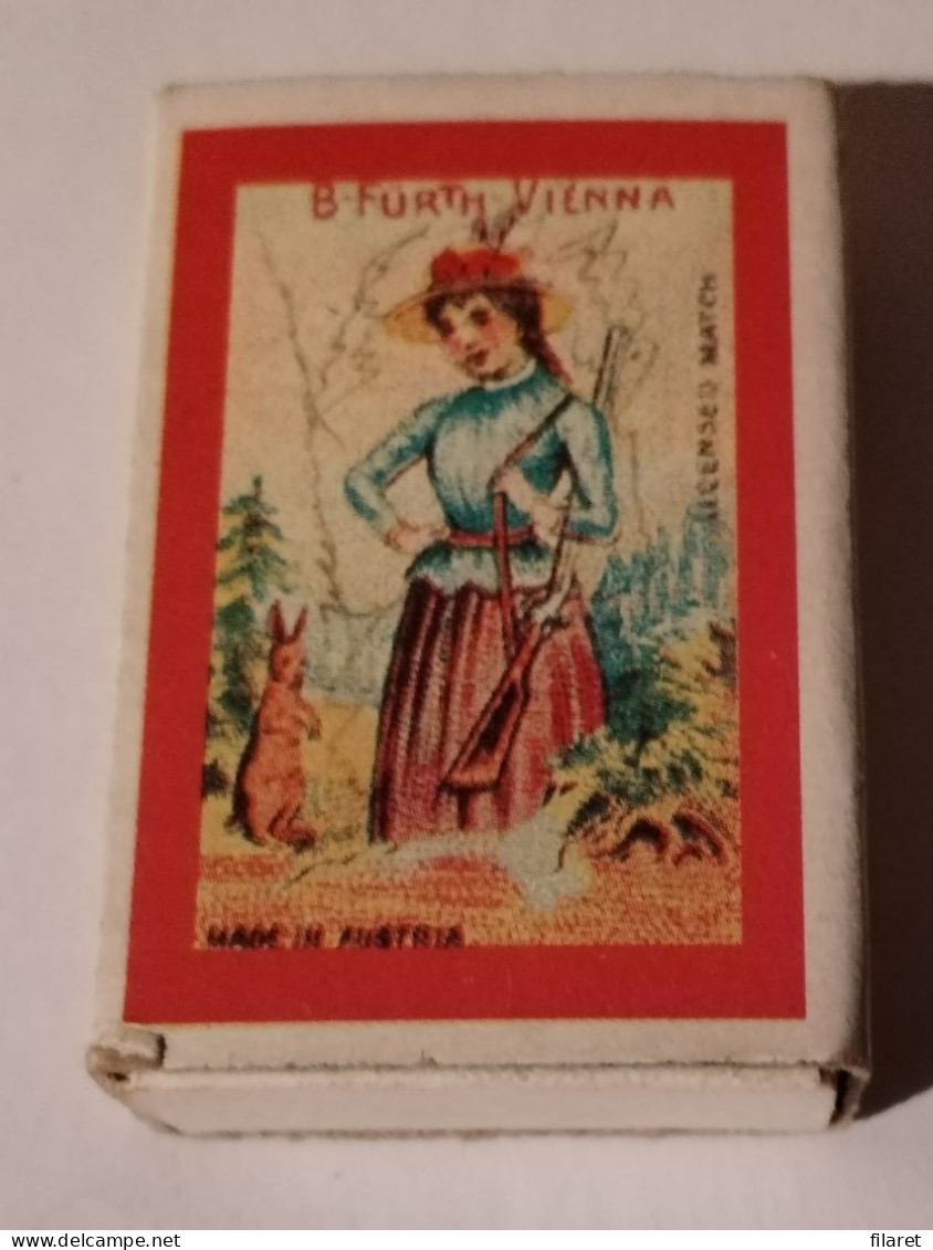 Hunter Woman,matchbox - Cajas De Cerillas (fósforos)