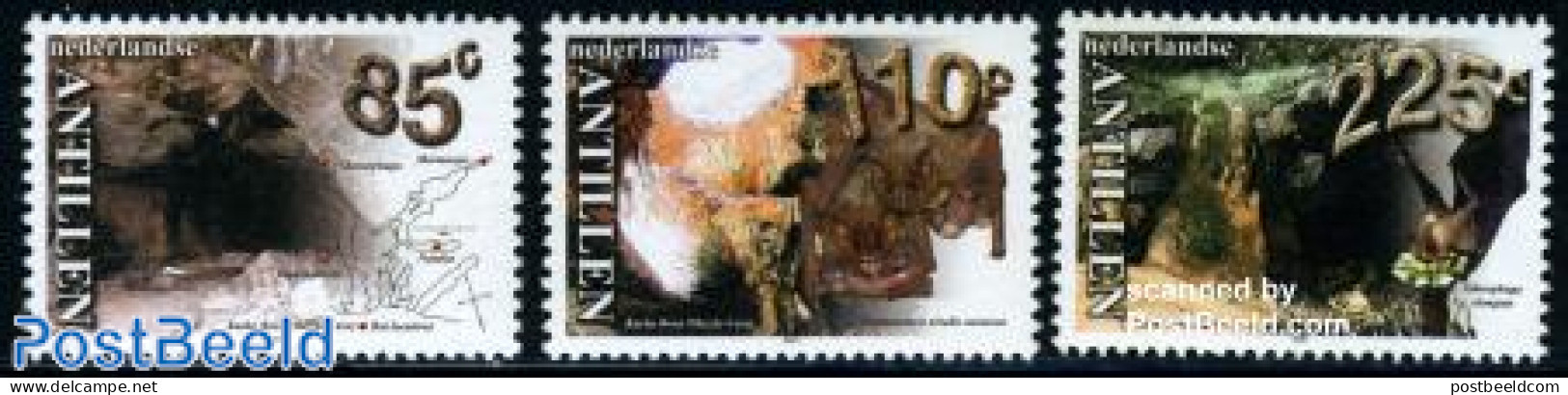 Netherlands Antilles 2001 Caves 3v, Mint NH, History - Nature - Various - Geology - Animals (others & Mixed) - Bats - .. - Geografia