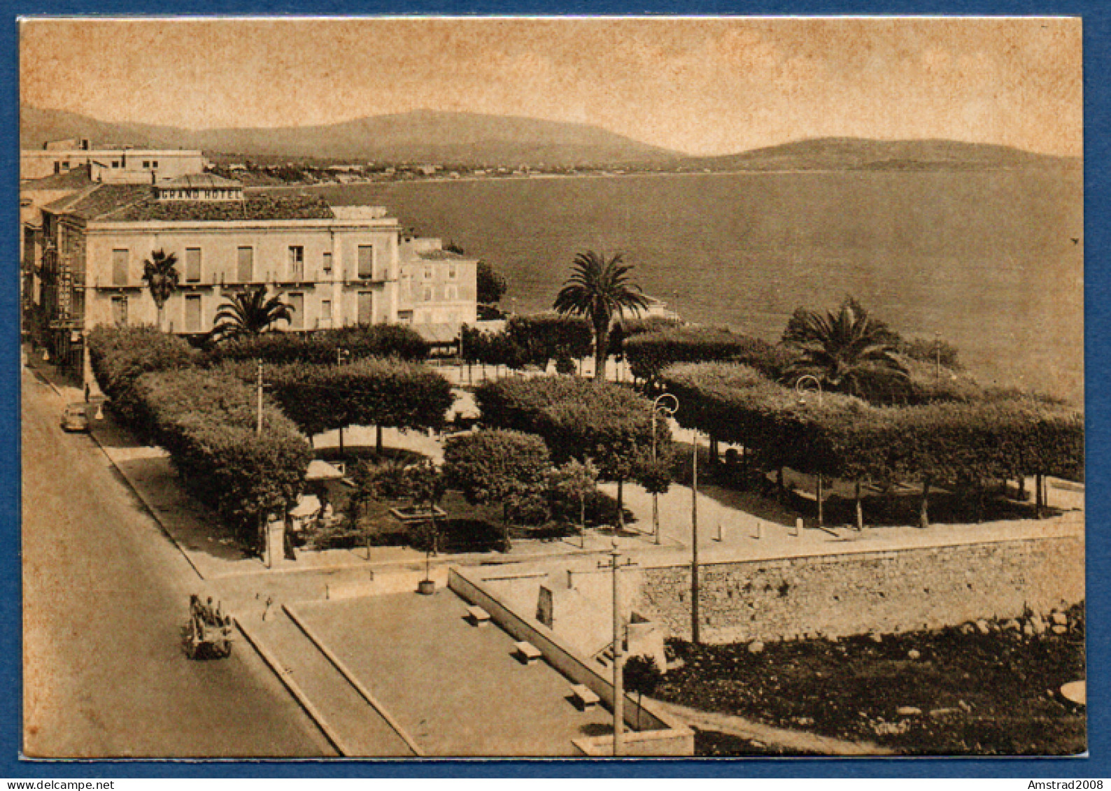 1956 - FORMIA - PIAZZA DELLA VITTORIA    - ITALIE - Latina