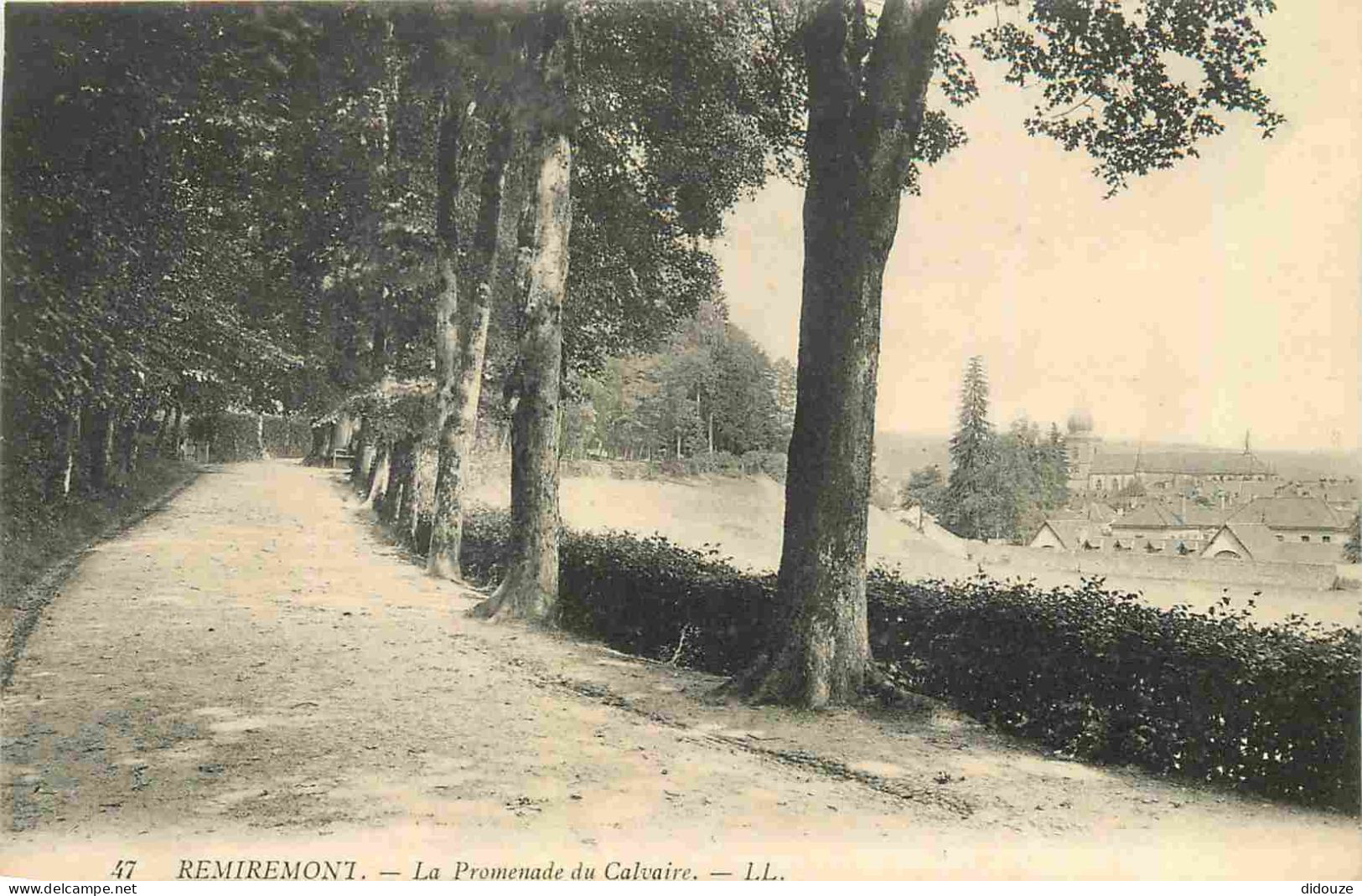 88 - Remiremont - La Promenade Du Calvaire - Correspondance - CPA - Voyagée En 1911 - Voir Scans Recto-Verso - Remiremont