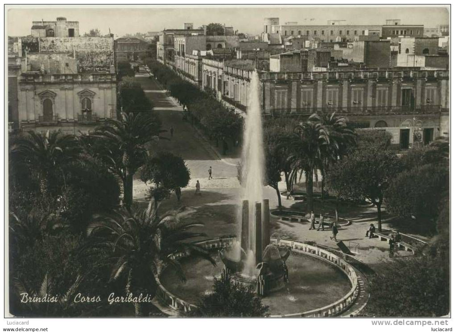 BRINDISI -CORSO GARIBALDI -ANIMATA -VIAGGIATA 1953 - Brindisi