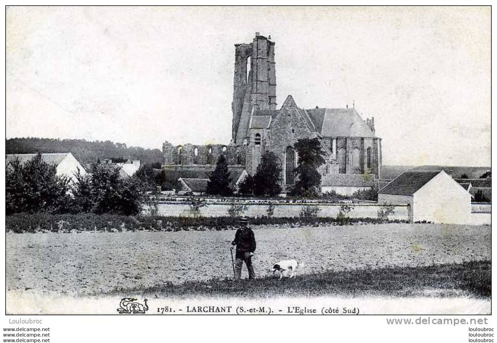 77 LARCHANT L'EGLISE COTE SUD - Larchant