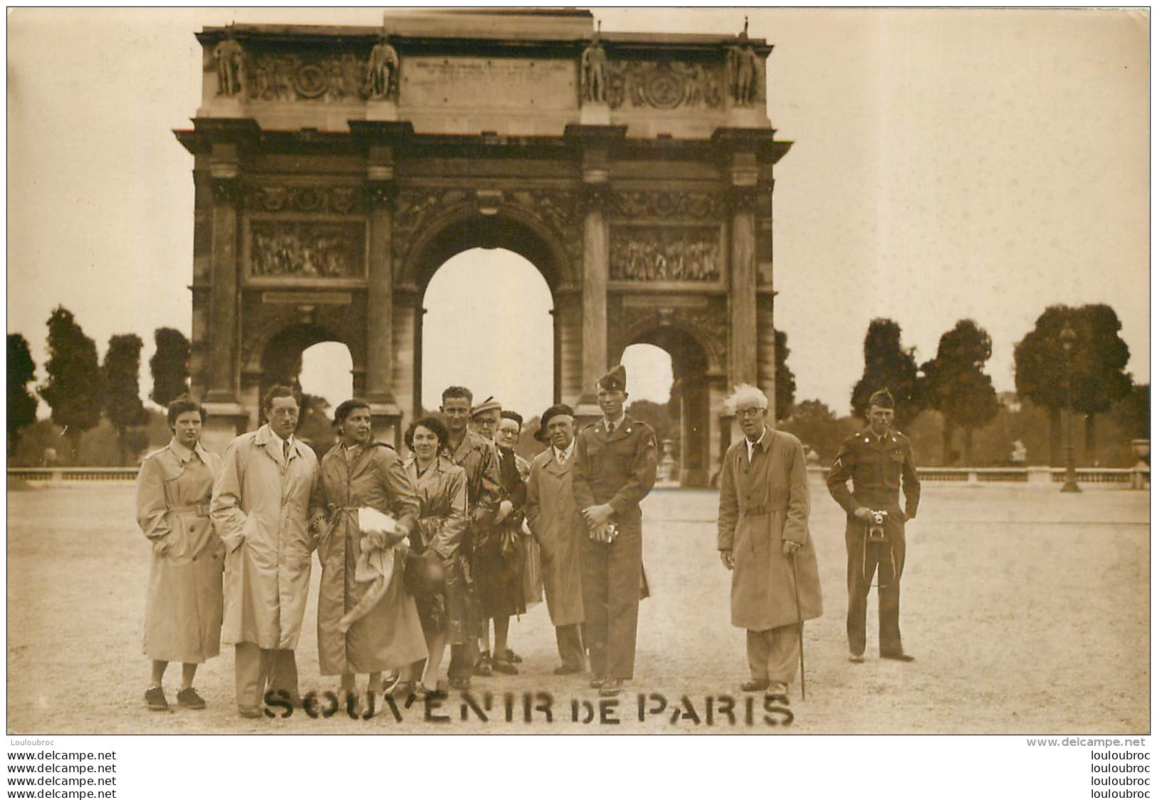 PARIS CARTE PHOTO SOUVENIR - Otros & Sin Clasificación