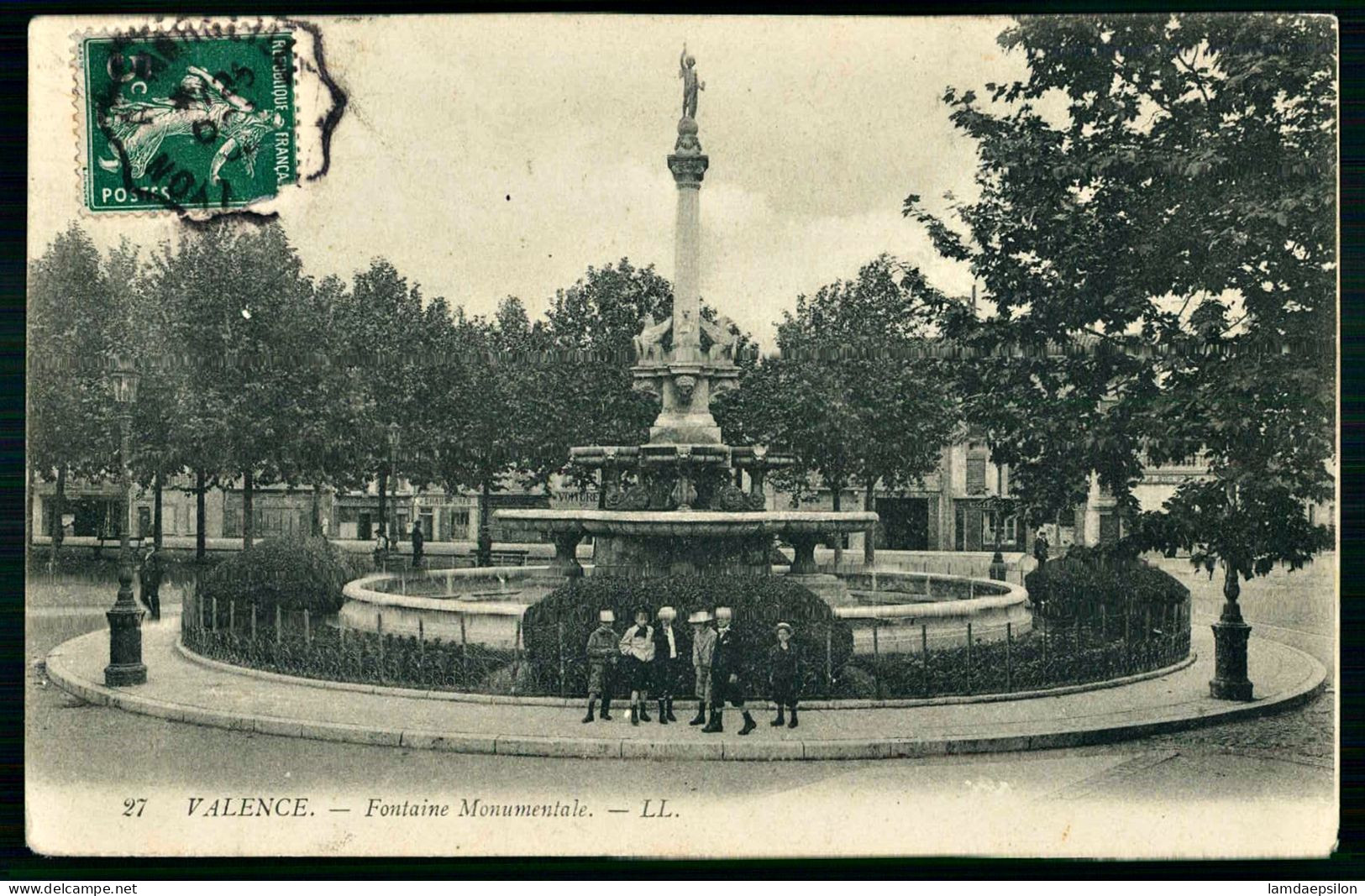 A69  FRANCE CPA VALENCE - FONTAINE MONUMENTALE - Collections & Lots