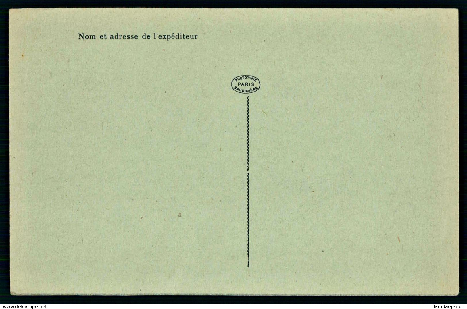 A69  FRANCE CPA NORMANVILLE - TROUPEAUX AU PATURAGE PRES DE LA ROUTE DE SORQUAINVILLE - Collections & Lots