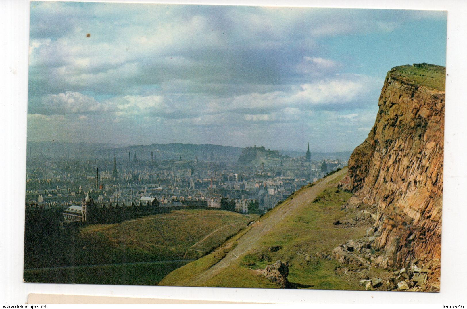 ECOSSE / SCOTLAND - EDINBURGH - A General View From Salisbury Crags On Arthur's Seat… (J9) - Midlothian/ Edinburgh