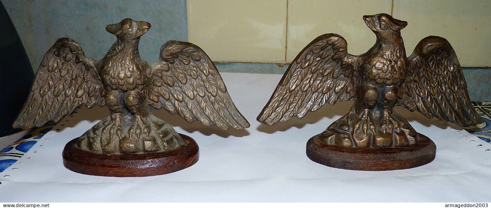 PAIRE LOT 2 BRONZE AIGLES NAPOLEON DIT GRILLES DU CHATEAU DES TUILERIES EMPIRE - Bronzes