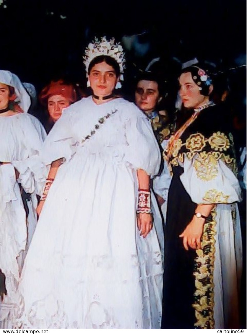Croatia, Slavonija, National Costume, Djakovo, Dakovo Costumes Nationaux Folk  N1975 JV5732 - Croazia