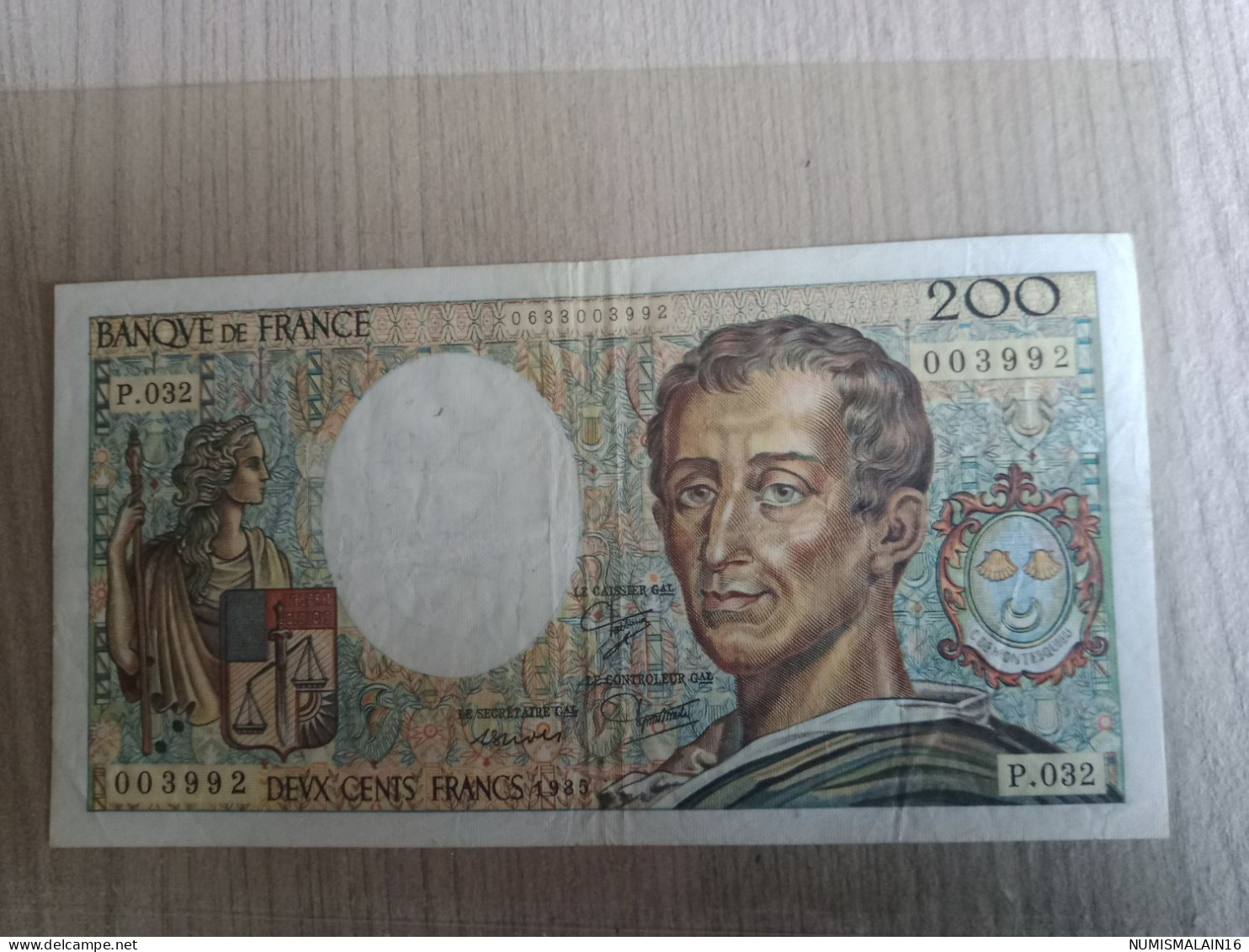 France - Billet De 200 Francs - Montesquieu -1985 - 200 F 1981-1994 ''Montesquieu''