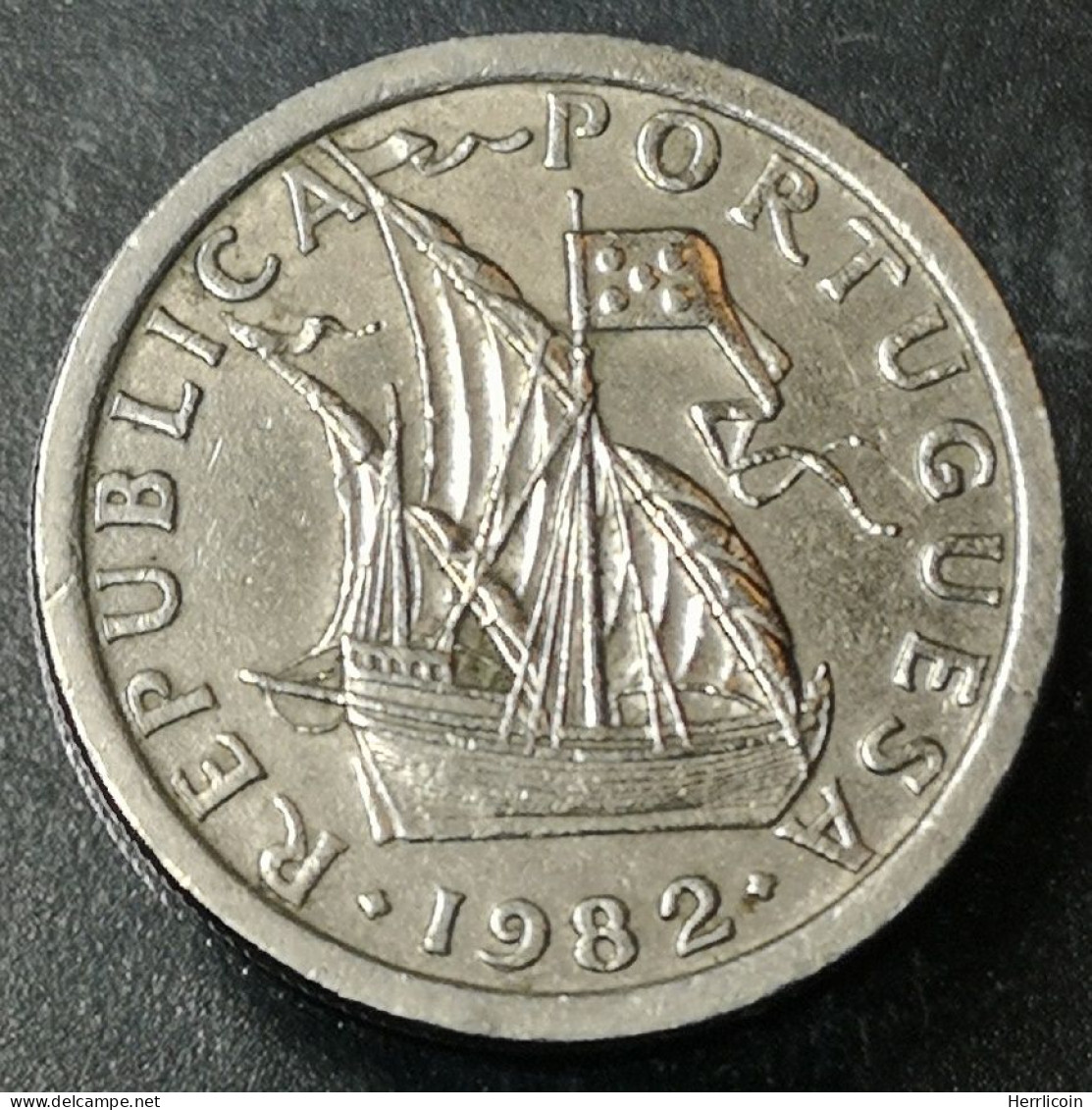 Monnaie Portugal - 1982 - 2.50 Escudos - Portugal