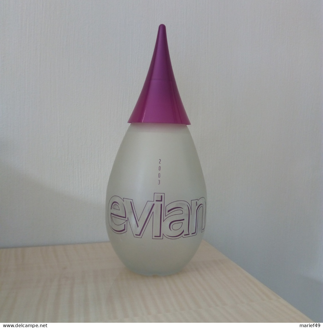 BOUTEILLE EVIAN COLLECTOR, ANNÉE 2003, VIDE - Autres & Non Classés