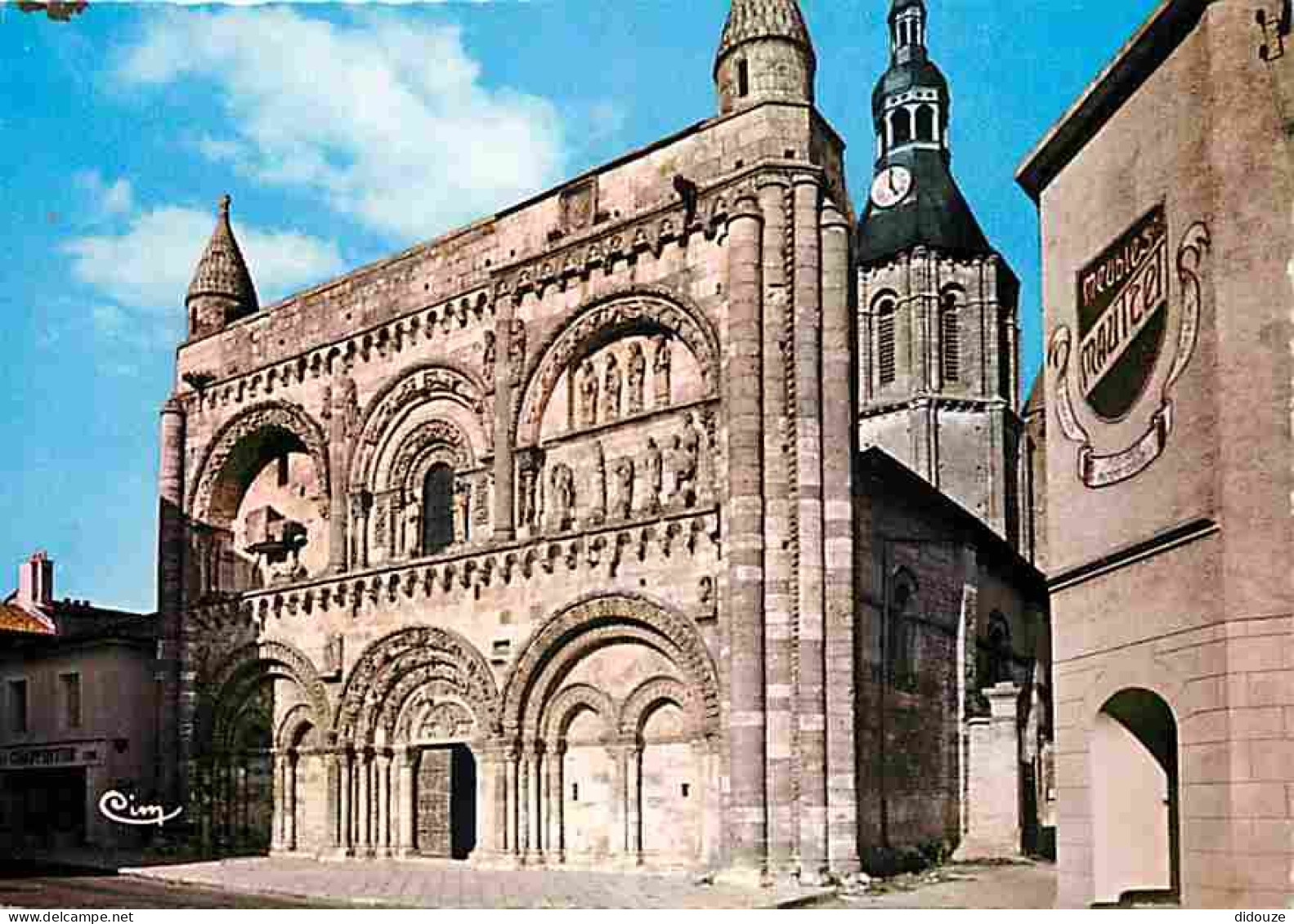 86 - Civray - Eglise Saint Nicolas - La Façade - CPM - Voir Scans Recto-Verso - Civray