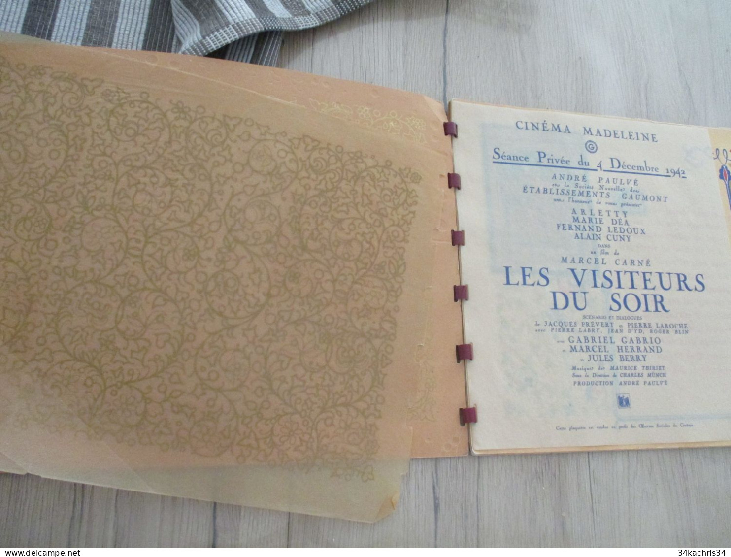 Plaquette Les Visiteurs Du Soir Sénce Privée Cinéma Madeleine 04/12/1942 Arletty Déa Carné - Film/ Televisie