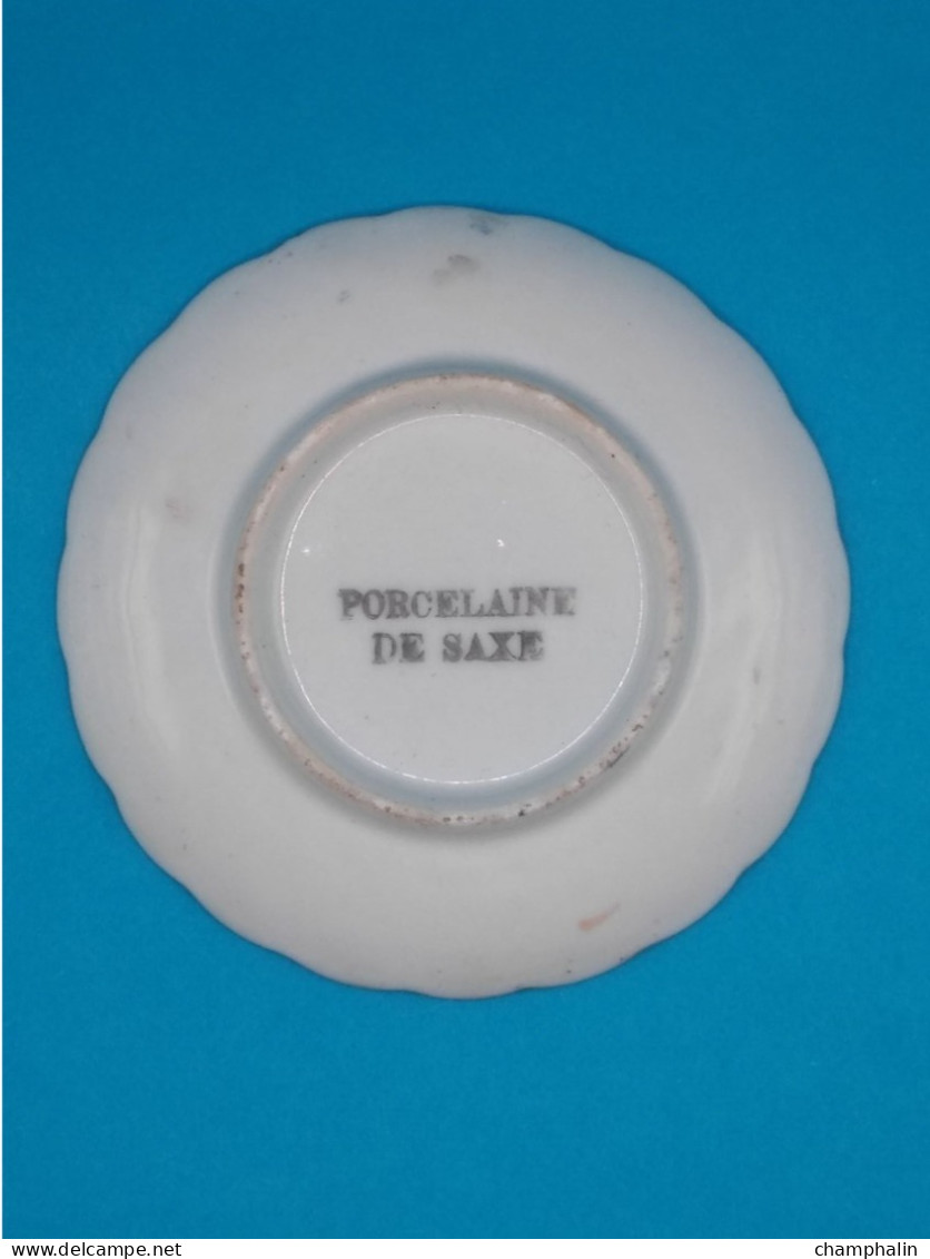 Petite Coupelle En Porcelaine De Saxe Peinte - Les Sables D'Olonne (85) - Le Remblai - Souvenir Du Bord De Mer - Recordatorios