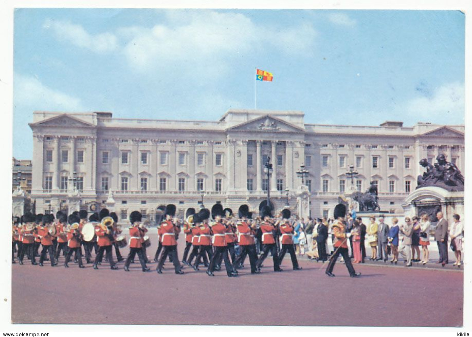 CPSM 10.5 X 15 Grande Bretagne Angleterre (238) LONDON Guards Band At Buckingham Palace - Houses Of Parliament