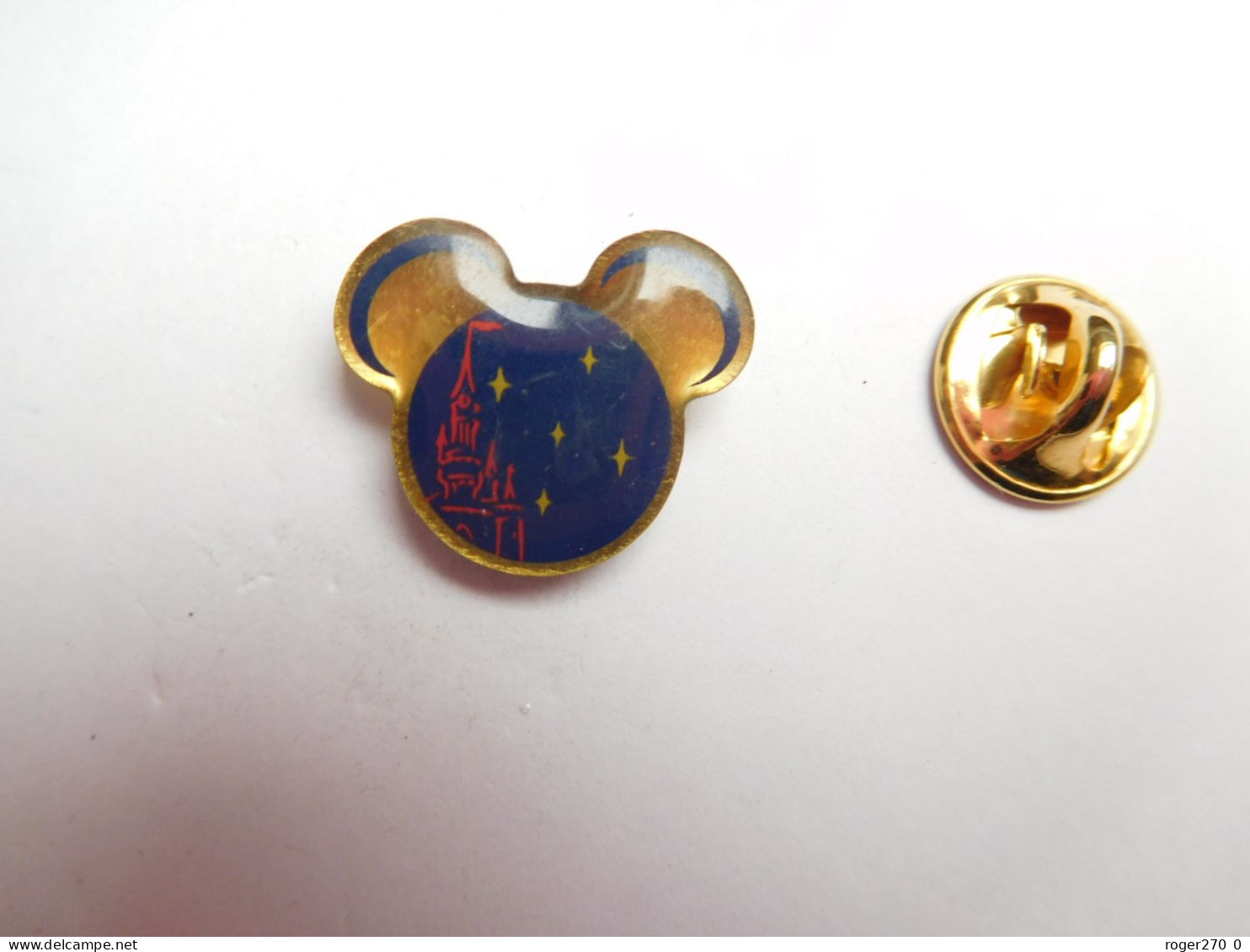 Superbe Pin's , Disney - Disney