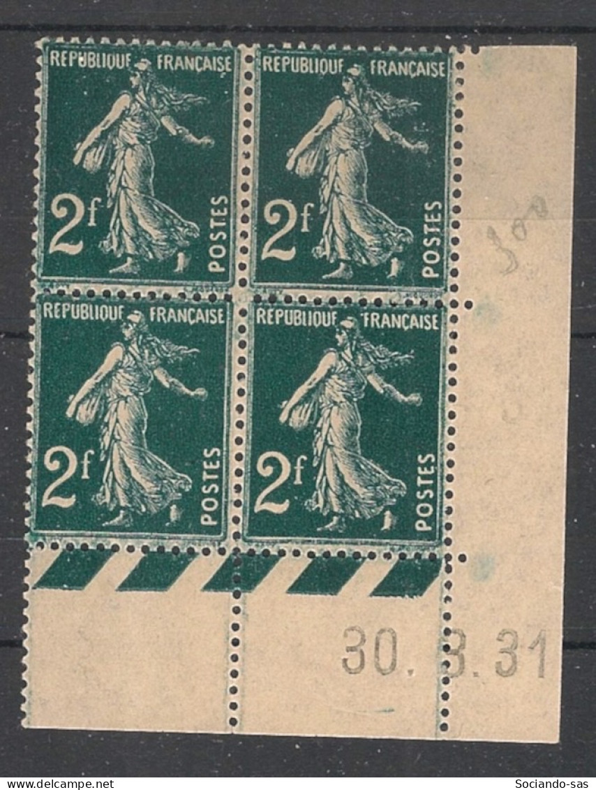 FRANCE - 1927 - N°YT. 239 - Type Semeuse Camée 2f Vert - Bloc De 4 Coin Daté - Neuf * / MH VF - ....-1929