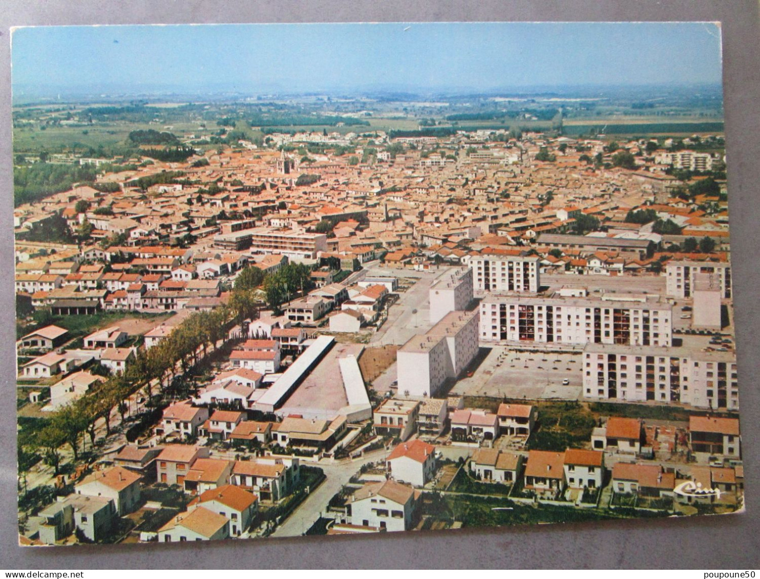 CP 34 Hérault LUNEL - Vue Générale Aérienne  Les Pavillons Et La Cité H.L.M.  Vers 1970 - Lunel