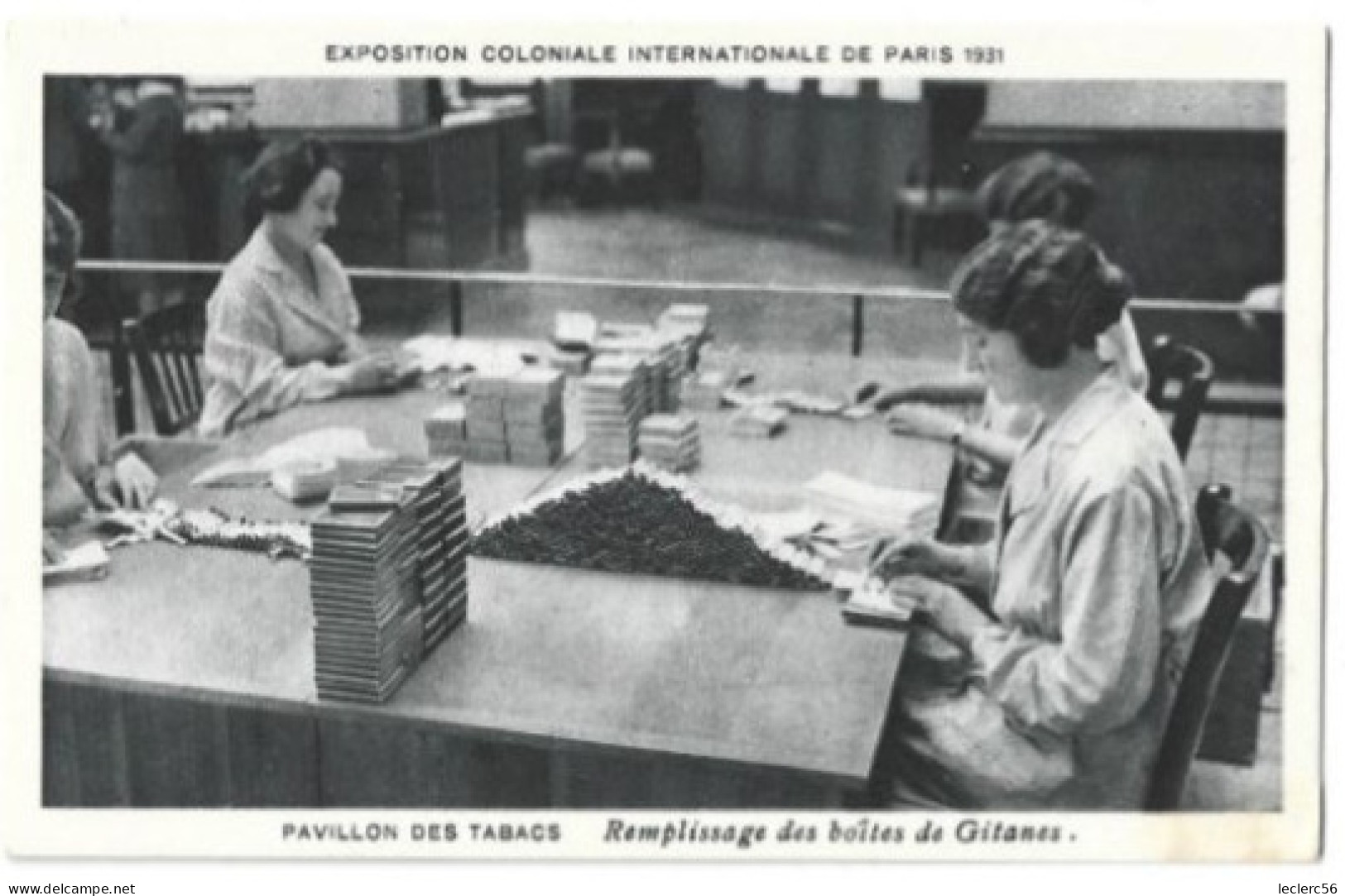 75 PARIS EXPOSITION 1931 LES TABACS REMPLISSAGE DES BOITES DE GITANES CPA 2 SCANS - Exhibitions