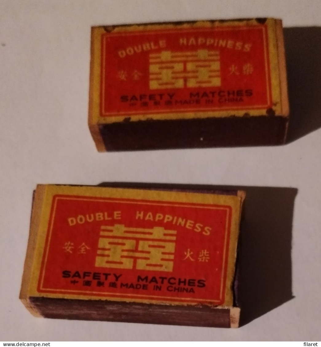 2 China Small ,matchboxes - Zündholzschachteln