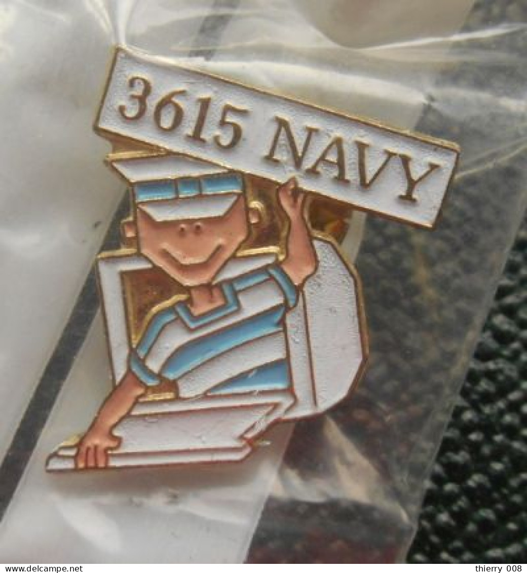 Pin S  Jeu 3615 NAVY  Minitel Marin - Jeux