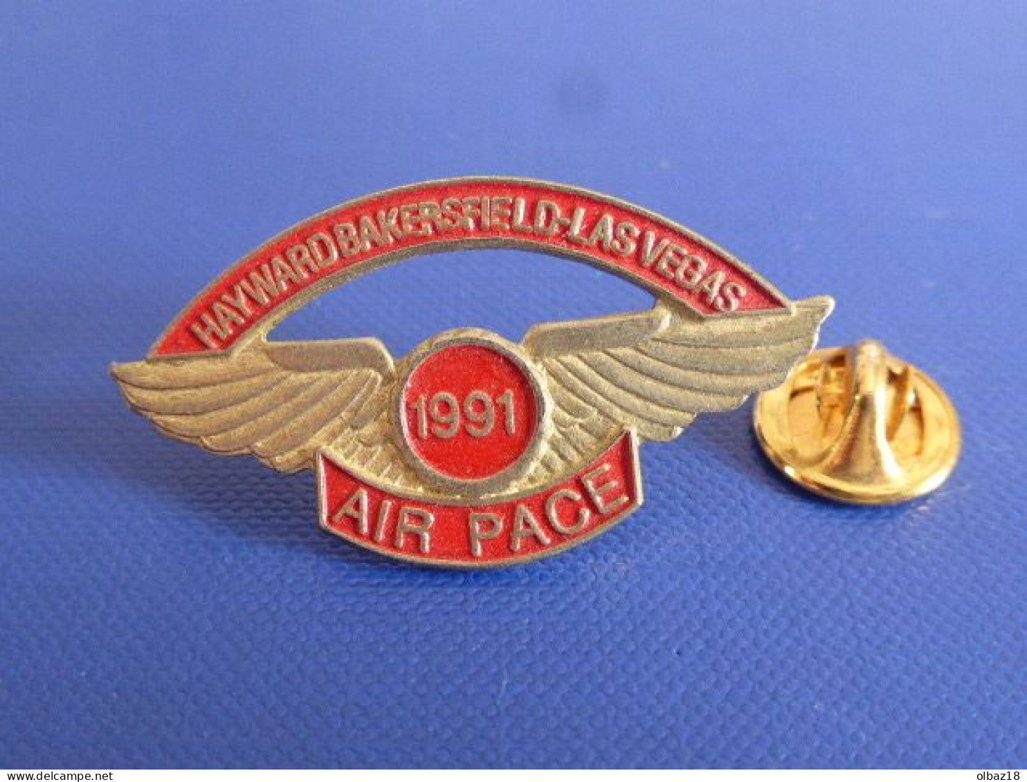 Pin's Course Aérienne - Hayward Bakersfield Las Vegas - 1991 Air Pace - états Unis USA (Q31) - Avions