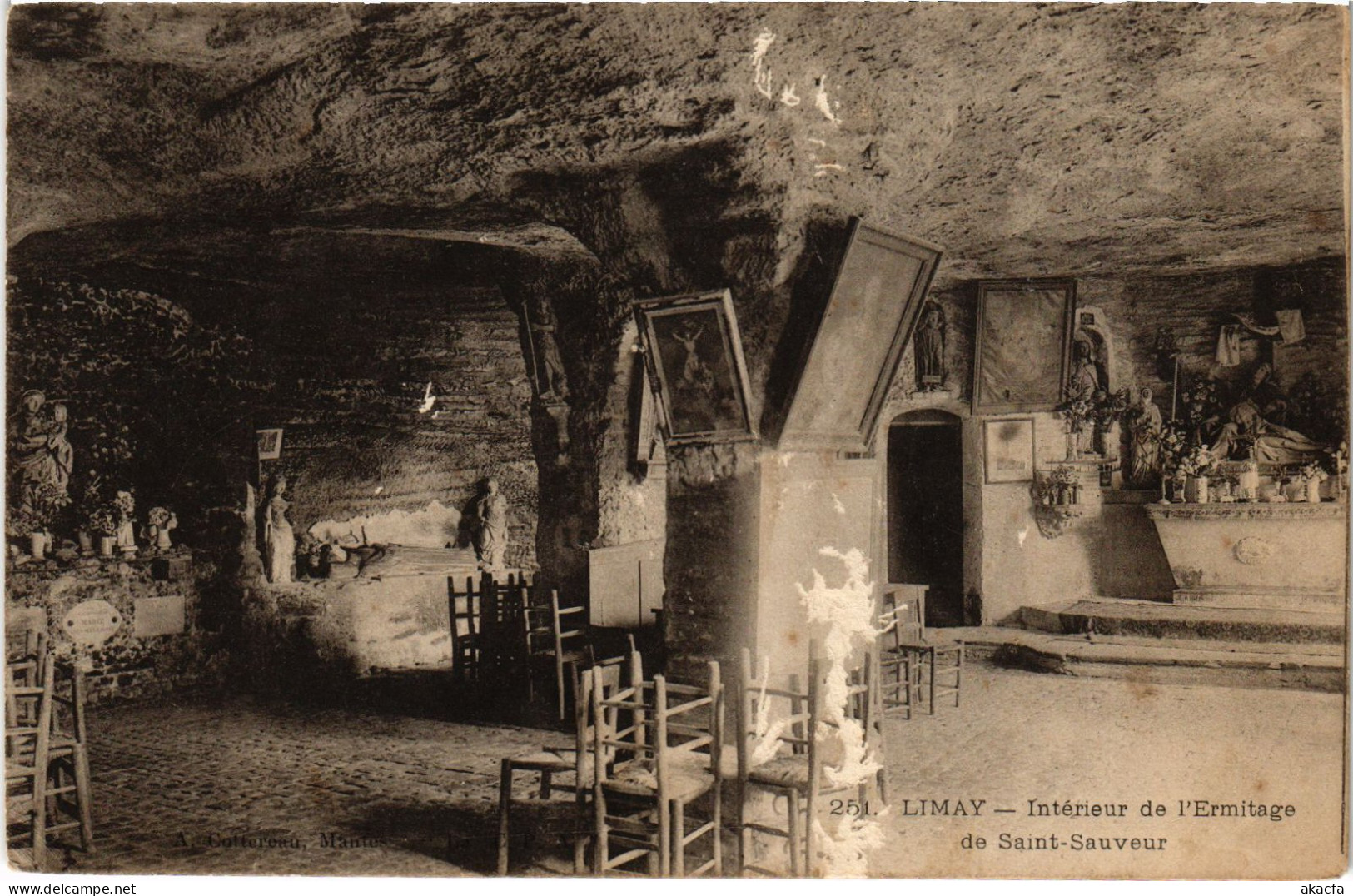 CPA LIMAY Interieur De L'Ermitage De St-Sauveur (1386290) - Limay