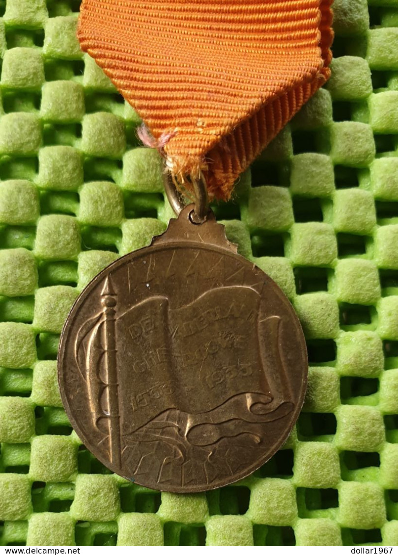 Medaille  : Vierde Eeuwfeest V/d Geboorte Van Willem Oranje 1933  -  Original Foto  !!  Medallion  Dutch - Monarchia/ Nobiltà