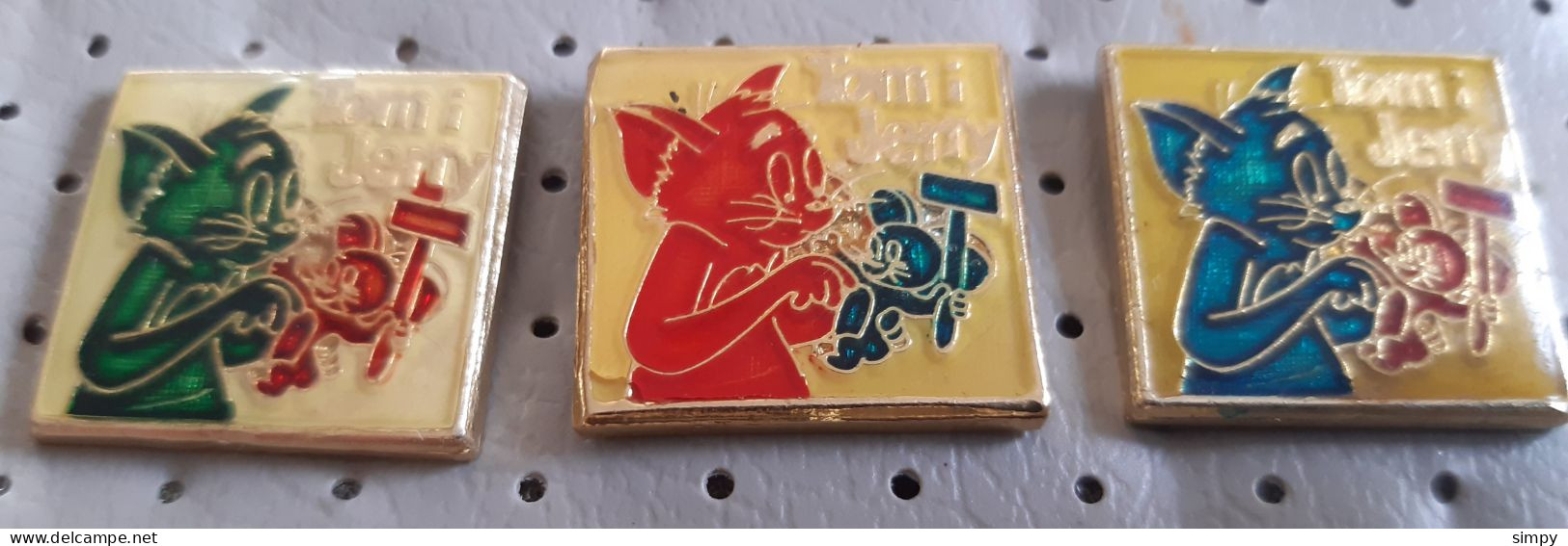 Tom And Jerry Cat Mouse Classic Cartoon Yugoslavia Pins - Cómics