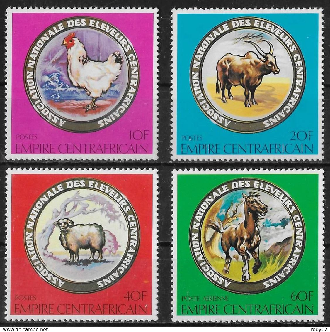CENTRAFRIQUE - ANIMAUX D'ELEVAGE - N° 390 A 392 ET PA 207 - NEUF** MNH - Hoftiere