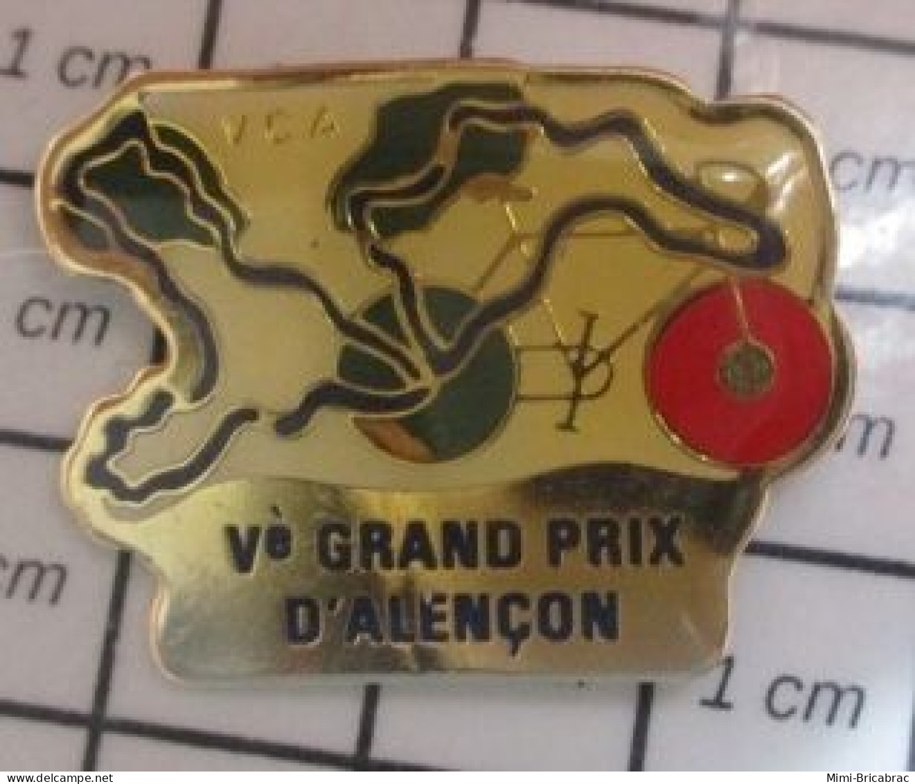 511B Pin's Pins / Beau Et Rare / SPORTS / CYCLISME VCA ALENCON 5e GRAND PRIX - Cyclisme