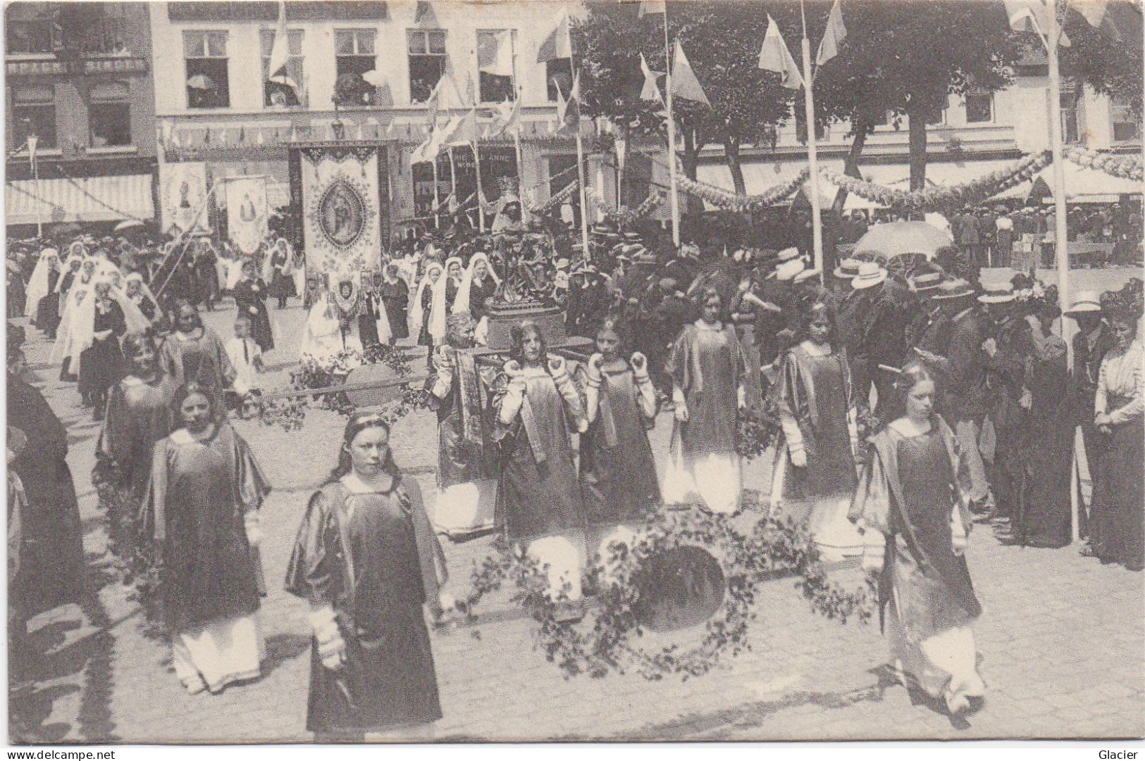 Tongeren Processie Der H. Relieken - Tongres Procession Des S.Reliques - N° 13 - Tongeren