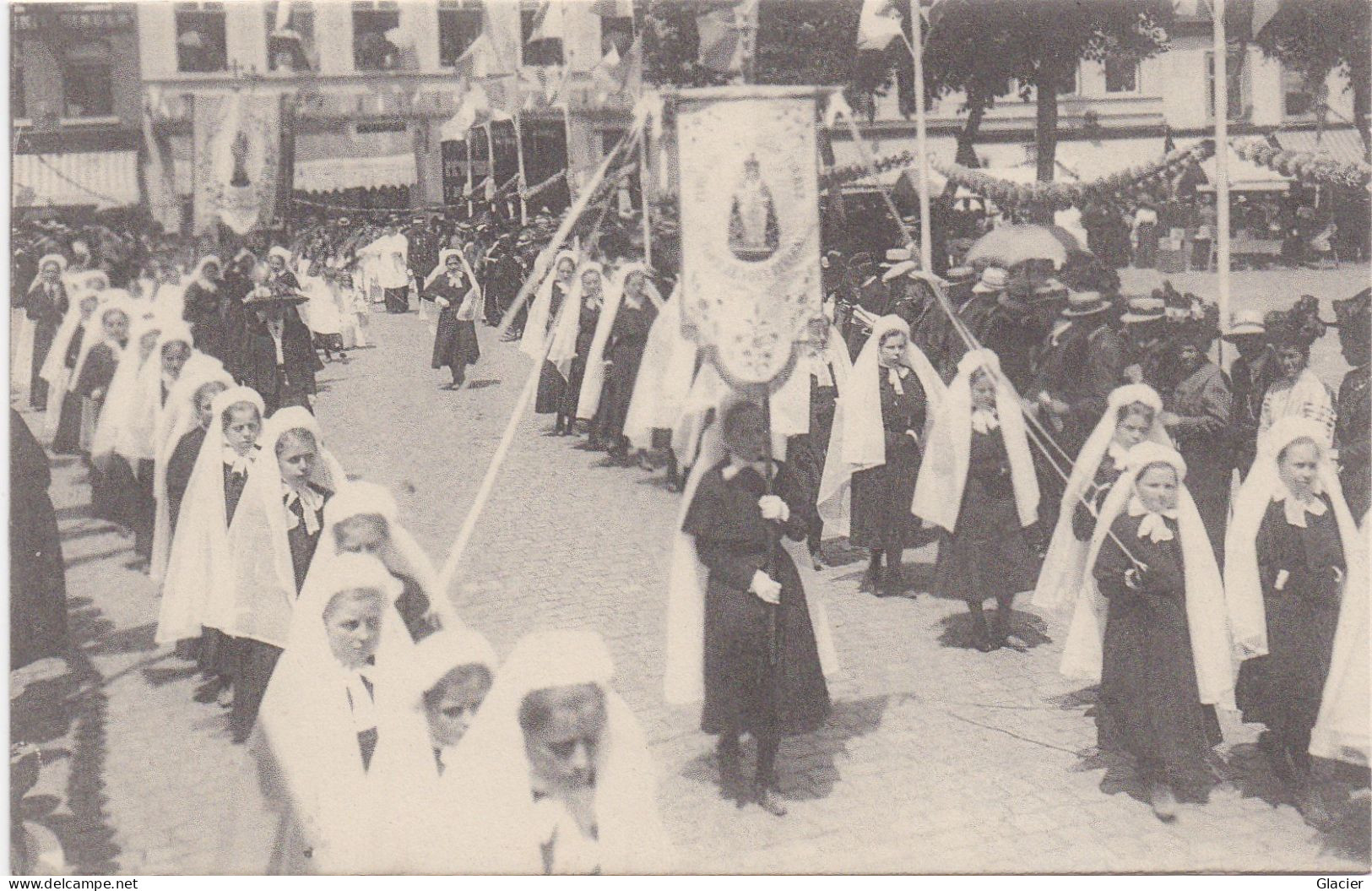 Tongeren Processie Der H. Relieken - Tongres Procession Des S.Reliques - N° 14 - Tongeren