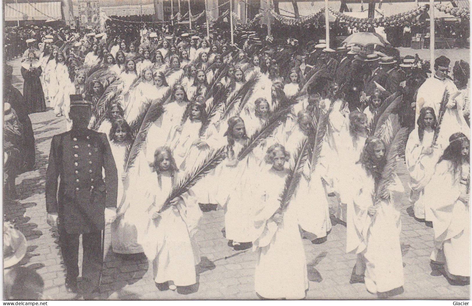 Tongeren Processie Der H. Relieken - Tongres Procession Des S.Reliques - N° 16 - Tongeren