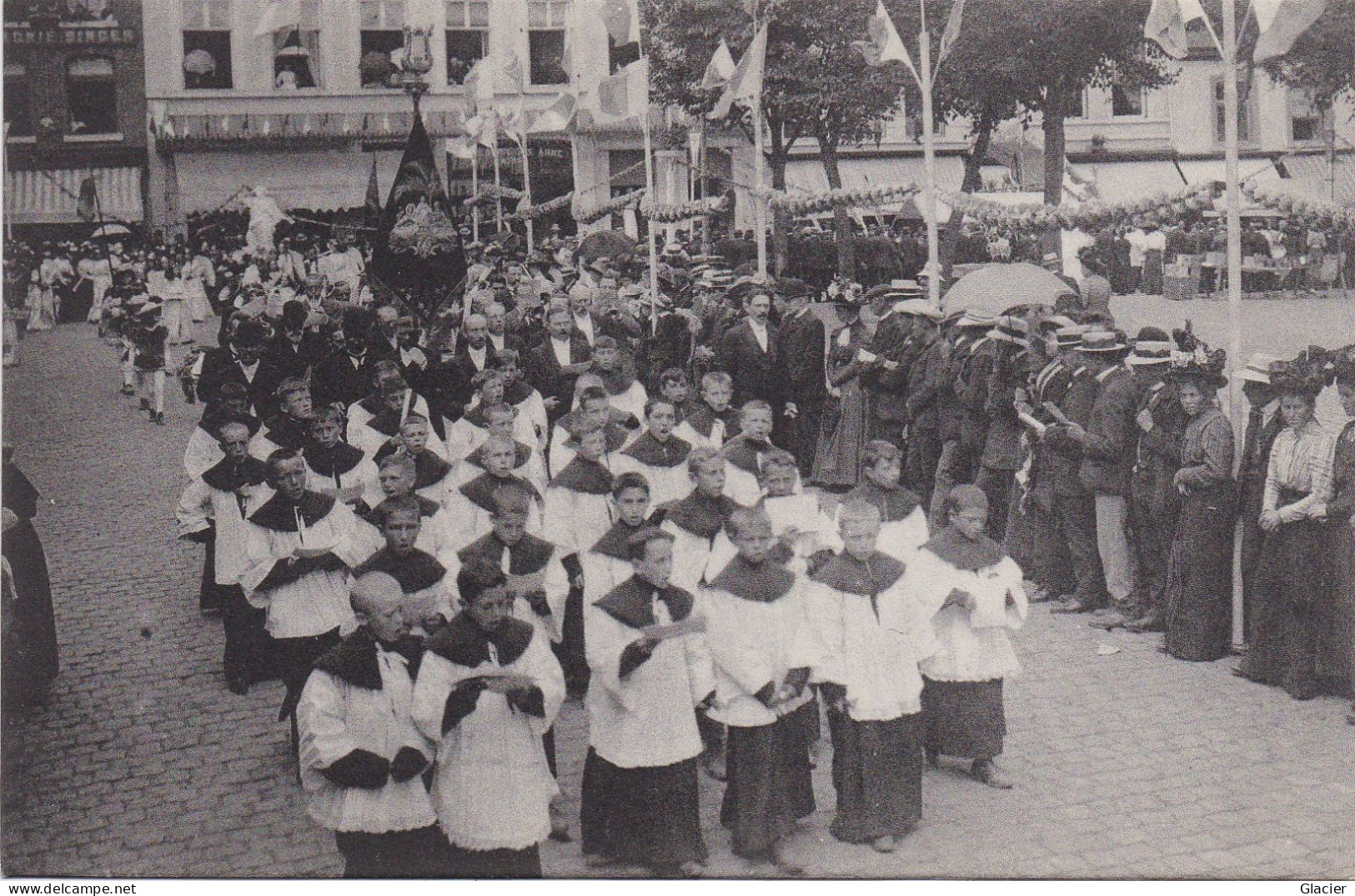 Tongeren Processie Der H. Relieken - Tongres Procession Des S.Reliques - N° 24 - Tongeren