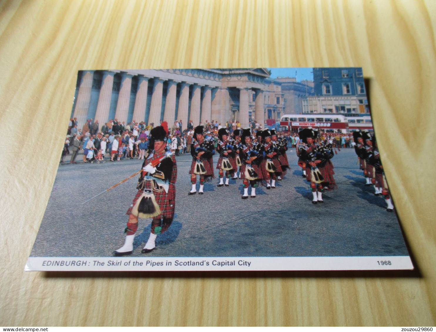 Edinburgh (Royaume-Uni).The Skirl Of The Pipes In Scotland's Capital City. - Midlothian/ Edinburgh